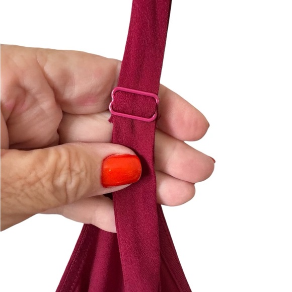 ❤️* PERFECT for FALL/TRANSITIONAL/LAYERING CAMI SIZE: 18 - Picture 3 of 5